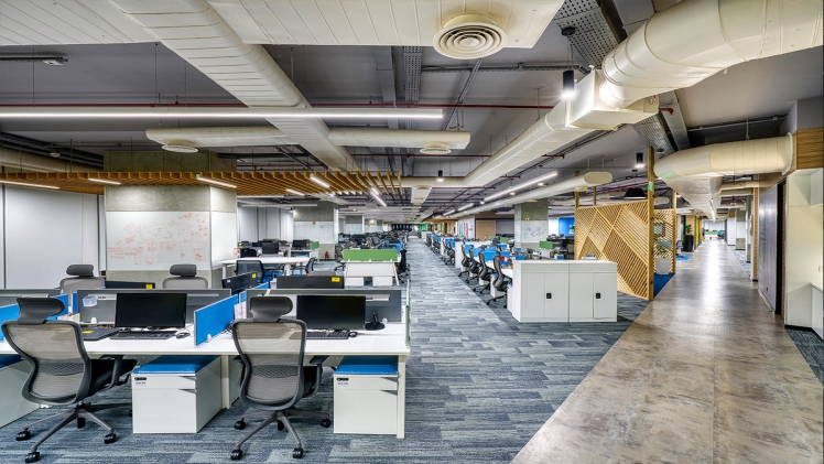 The Role of Technology in Modern Indian Workspaces